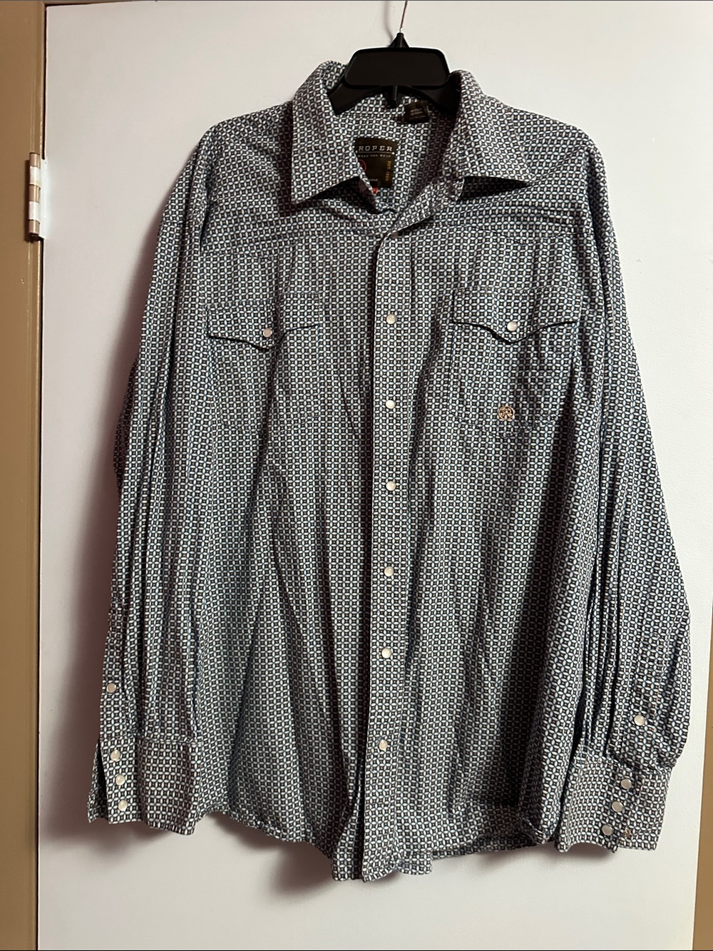 Roper Men's Navy and White Micro-Pattern Pear Snap Western Shirt